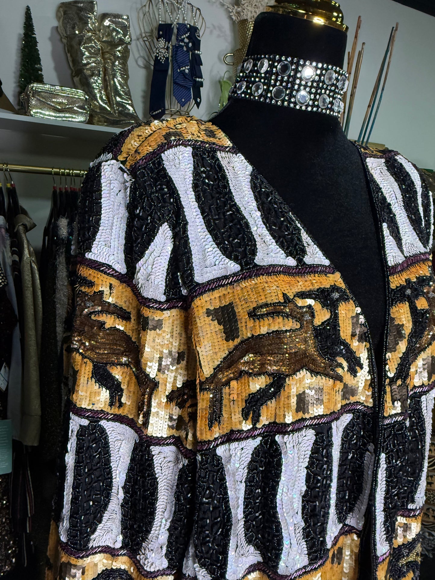 🔥VTG Safari Sequin Beaded Jacket