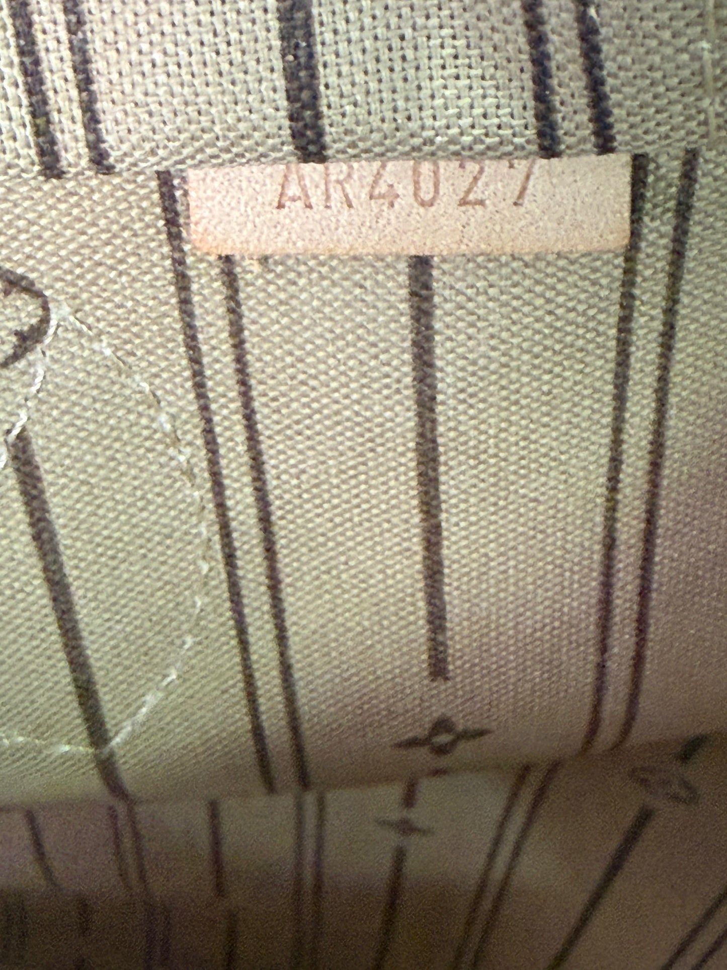 Certified Authentic LV Neverfull MM