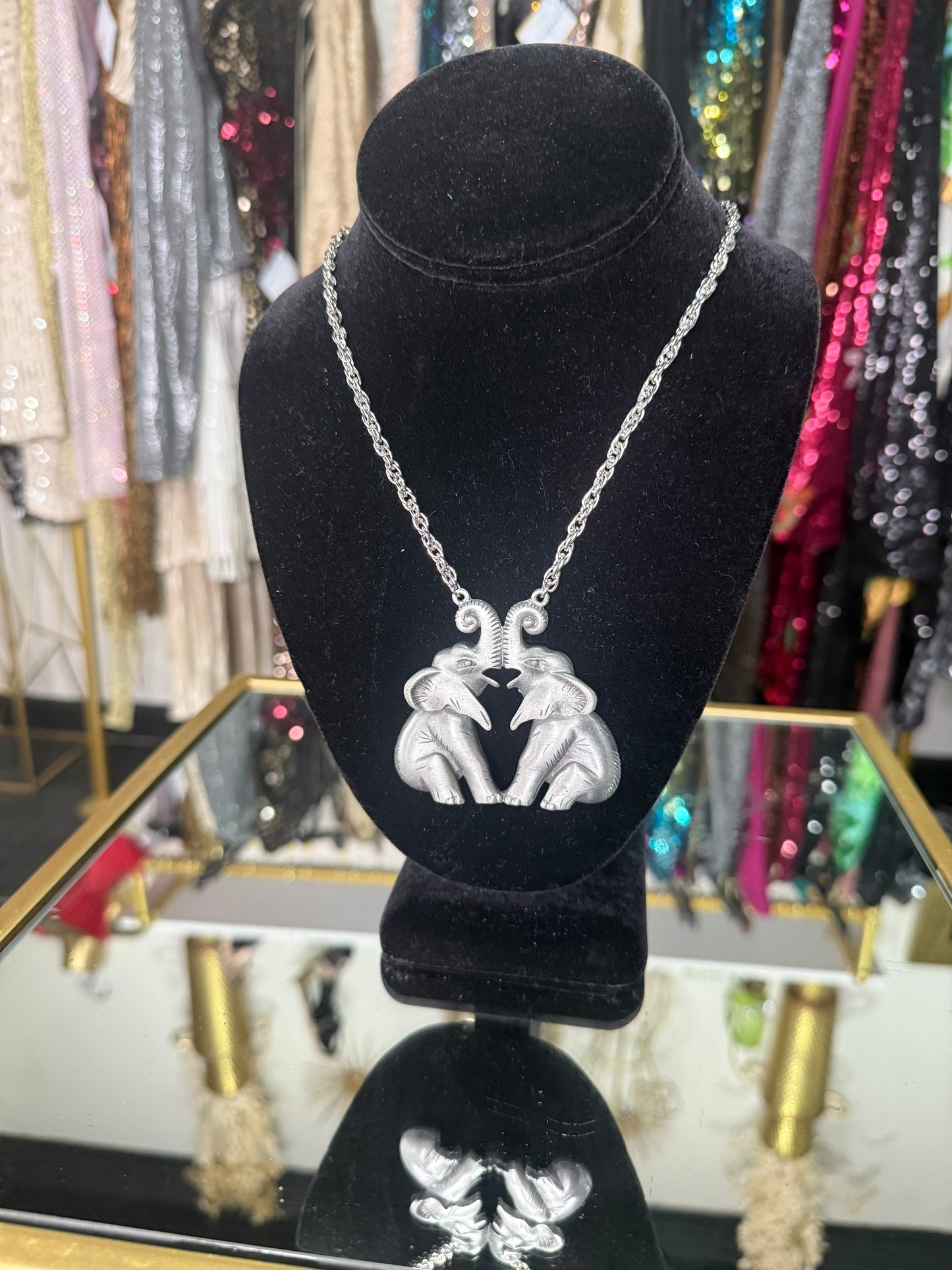 VTG Double Elephant Necklace