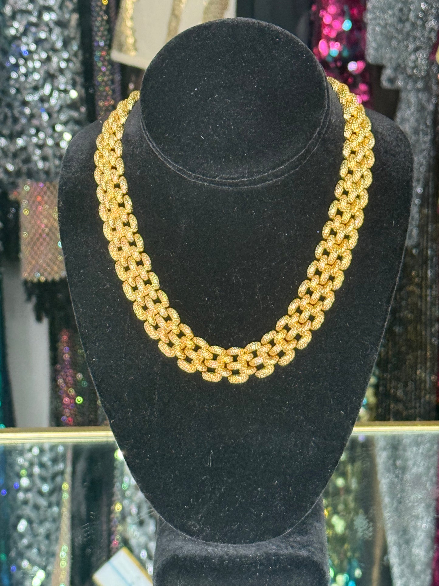 VTG Gold Monet Chain Link Necklace