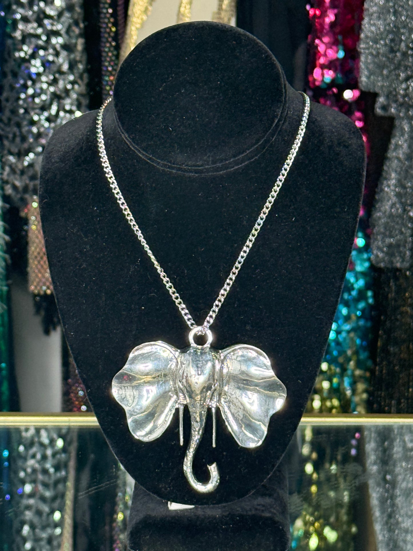 VTG Elephant Pendant & Necklace